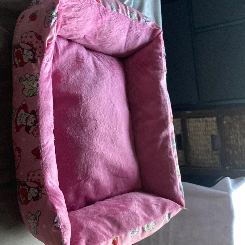 Pink Cartoon Pet Bed